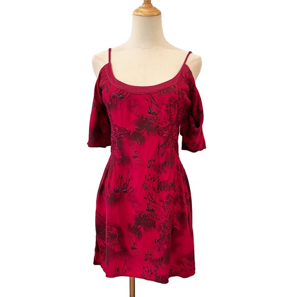 Free People Red Paint Splatter Mini Dress Cold Shoulder Embroidered Pleated 4 - Picture 2 of 10